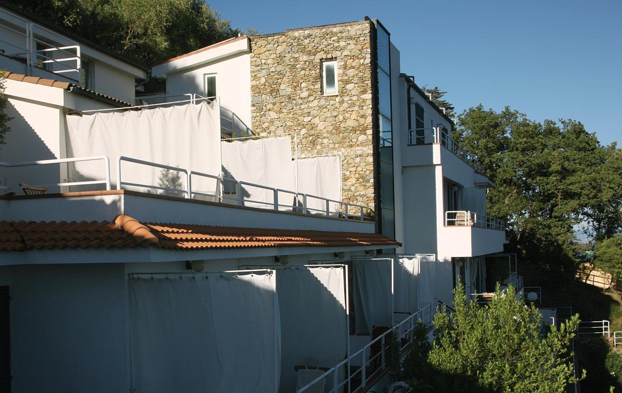 Hotel Claudio Bergeggi Exteriér fotografie